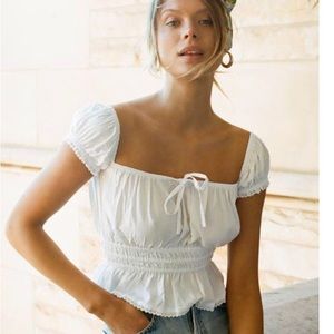 White With Jéan Jeanne Too in Medium